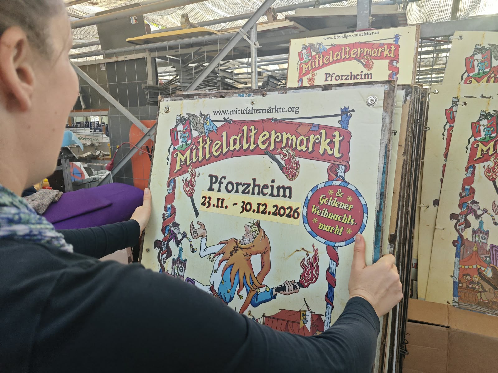 Vorbereitung eines Veranstaltungsplakats für Pforzheim 2026